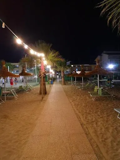 Hotel Acapulco 里米尼 3*,