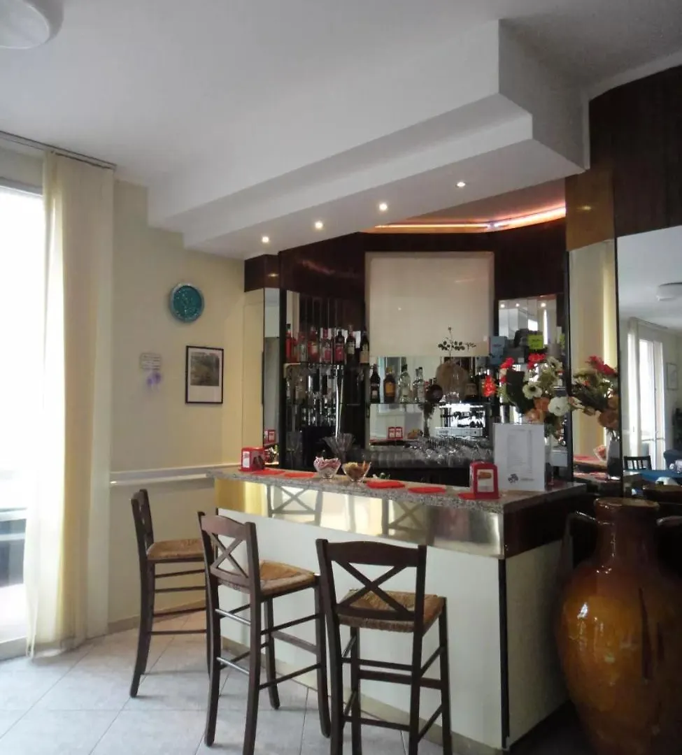Hotel Acapulco 里米尼