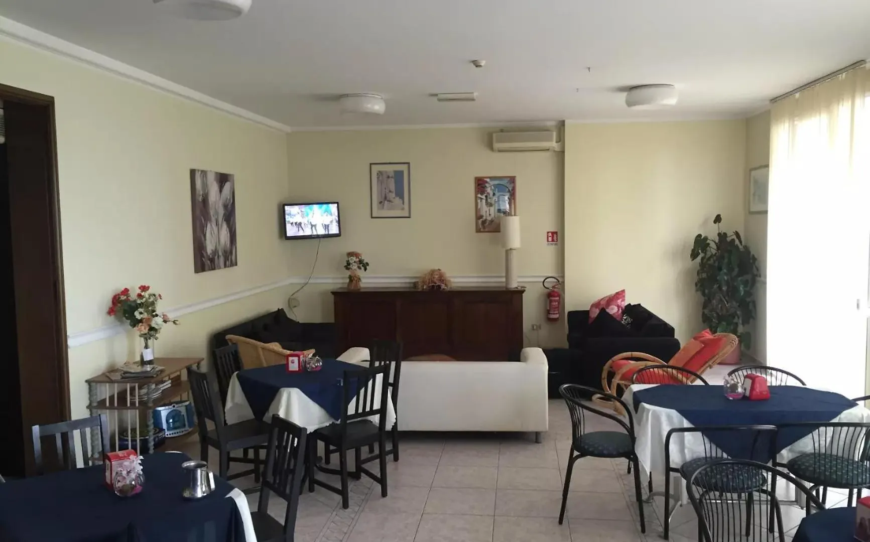 Hotel Acapulco 里米尼